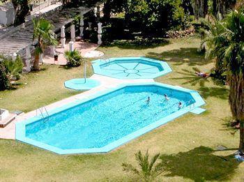 Apartamentos Jardines Del Gamonal Malaga Exterior photo